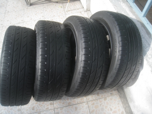 ขายล้อแม็กมือสอง toyota altis 16"x6.5" พร้อมยางปี12 สนใจติดต่อเล็กคลองสามครับ 081-3747940