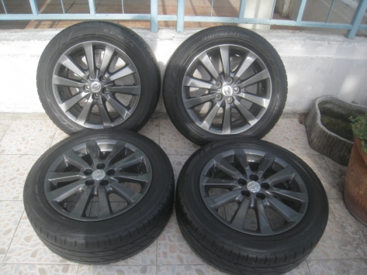 ขายล้อแม็กมือสอง toyota altis 16"x6.5" พร้อมยางปี12 สนใจติดต่อเล็กคลองสามครับ 081-3747940