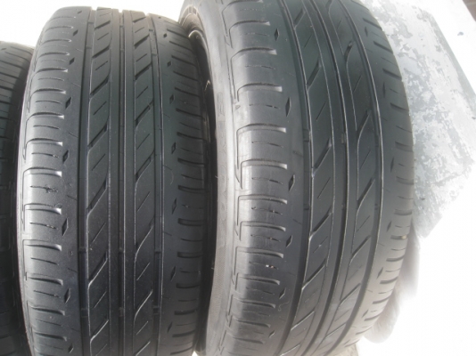 ขายล้อแม็กมือสอง toyota altis 16"x6.5" พร้อมยางปี12 สนใจติดต่อเล็กคลองสามครับ 081-3747940