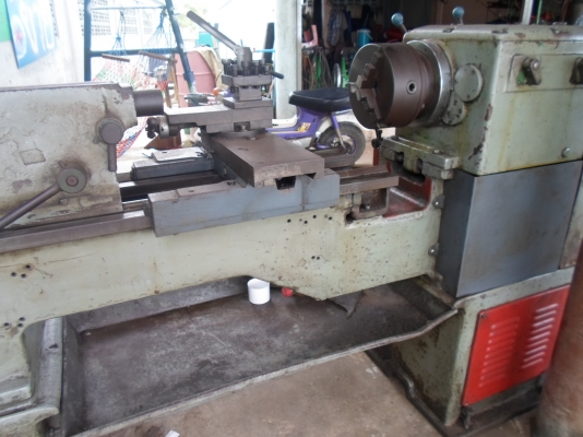 แท่นกลึง 5 ฟุต เปียงเหลียงไต้หวัน 3 เพลา เกียร์บล็อก มีเบรก 65,000 แท่นกลึง 5 ฟุต เปียงเหลียงไต้หวัน 3 เพลา เกียร์บล็อก มีเบรก 65,000