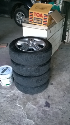 ขายล้อพร้อมยางขอบ15 ปี 11 เดิมๆครับพึ่งถอดออกhonda jassจากรถครับยางดีมากรถวิ่งแค่26000โลเองขาย 2900ครับ 0871691151 ขายล้อพร้อมยางขอบ15 ปี 11 เดิมๆครับพึ่งถอดออกhonda jassจากรถครับยางดีมากรถวิ่งแค่26000โลเองขาย 2900ครับ 0871691151