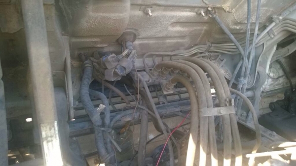 ขายรถสิบล้อหัวลาก HINO 1J เครื่อง 260 ปี 45 รถน้ำมัน ทะเบียนพร้อม