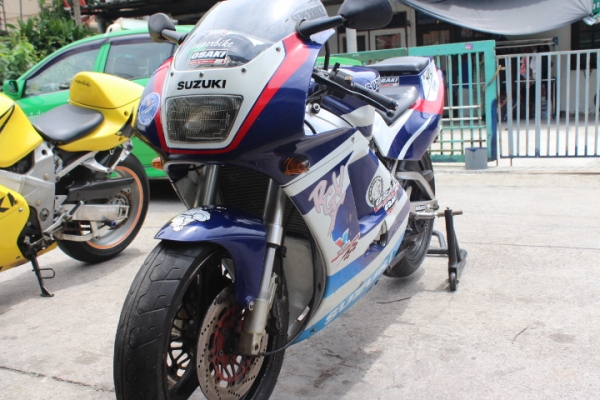 ขาย RGV 250 สองจังหวะ ทะเบียนแท้พร้อมโอนที่ขนส่ง ราคาถูก ขาย RGV 250 สองจังหวะ ทะเบียนแท้พร้อมโอนที่ขนส่ง ราคาถูก