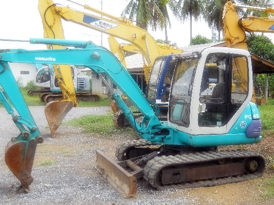 รถแบคโฮเก่านอก pc 45-7 สนใจโทร 092-3309229 อี๊ด สองห้อง