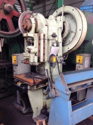 เครื่องปั้ม dpf แรงอัด 60 ตัน