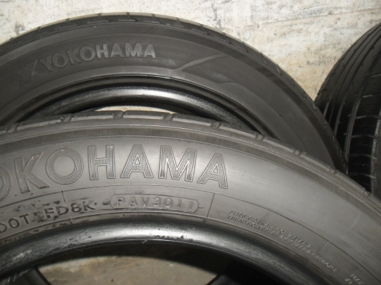 ยาง YOKOHAMA 205/55R16 ปี11 สวยๆ 4 เส้น ราคา 2000 บาท