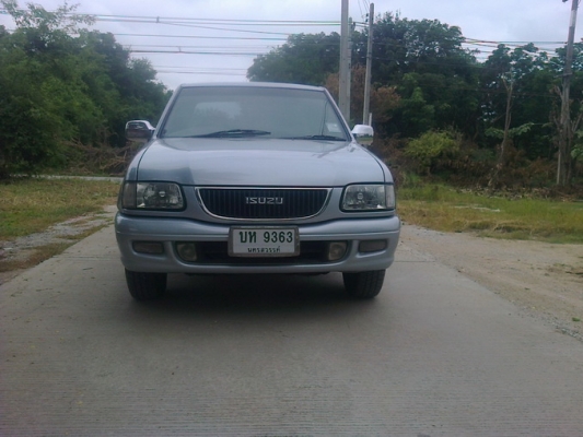 ต้องการขาย ISUZU DRAGON EYE 2.5 SLX ปี 2002