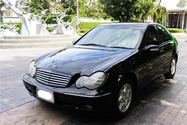 2004 BENZ C180 2.0 Elegance มือเดียว เจ้าของขายเอง ออกรถที่ Daimlerchrysler 2004 BENZ C180 2.0 Elegance มือเดียว เจ้าของขายเอง ออกรถที่ Daimlerchrysler