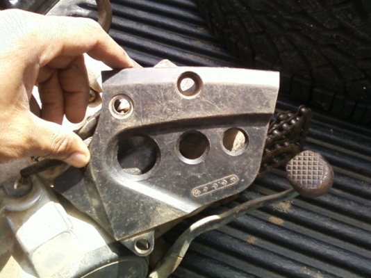 เครื่อง kaze kawasaki ใส่ KSR 110 CC ราคาถูกๆ แบบ ลดกันไปเลยครับ 1800 บาท ไม่ซื้อไม่ได้แล้วครับ