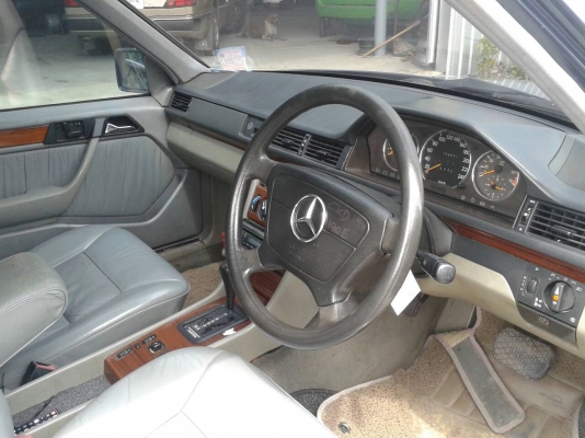BENZ(W124)280 อี....เครื่อง2JZ...vvti ปี93 สภาพสวยพร้อมใช้งาน.....ชุดแต่งรอบ AMGรอบคัน ล้อแม๊กซ์17" น้ำมัน+แก๊สหัวฉีดLPG ขาย280,000 บาท (ทำไปเป็นแสน) BENZ(W124)280 อี....เครื่อง2JZ...vvti ปี93 สภาพสวยพร้อมใช้งาน.....ชุดแต่งรอบ AMGรอบคัน ล้อแม๊กซ์17" น้ำมัน+แก๊สหัวฉีดLPG ขาย280,000 บาท (ทำไปเป็นแสน)