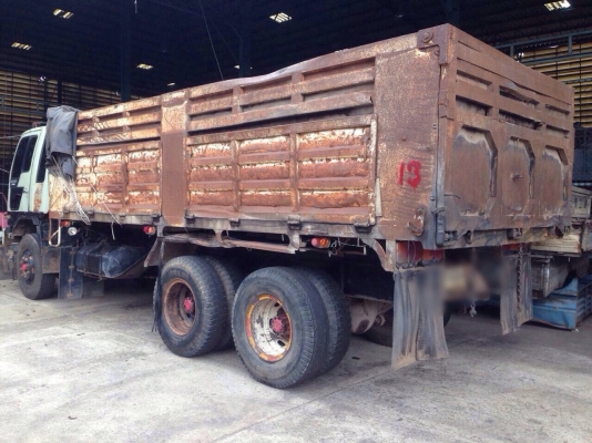 ขายรถบรรทุกสิบล้อดัมพ์ Hino 3M เครื่องเดิม 240 แรง ปี 37 เกียร์เดิม 2 เพลา ทะเบียนพร้อม