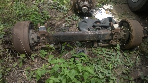 เพลาเหลี่ยม6นิ้ว (มี2ชุด)ของยอช์ค ลูกปืนใหญ่ ซื้อมาจะใส่ ขายรถไปเลยขายต่อ... เพลาเหลี่ยม6นิ้ว (มี2ชุด)ของยอช์ค ลูกปืนใหญ่ ซื้อมาจะใส่ ขายรถไปเลยขายต่อ...