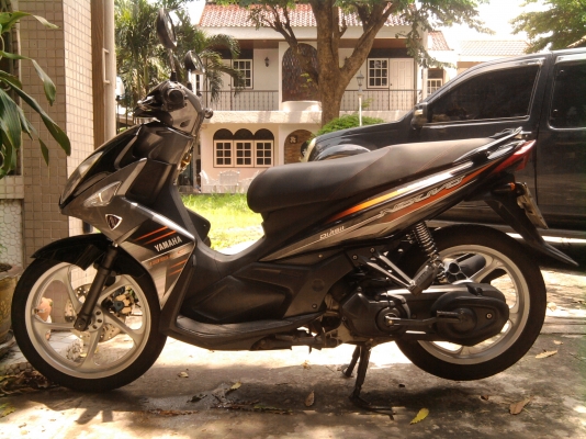 ขออนุญาติขาย Yamaha Nouvo Elegance 135 ตัว TOP ล้อแม็ก สภาพนางฟ้า โอนให้ฟรีครับ ขออนุญาติขาย Yamaha Nouvo Elegance 135 ตัว TOP ล้อแม็ก สภาพนางฟ้า โอนให้ฟรีครับ