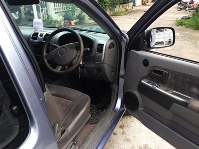 อีซุซุ ดีแม็ค SLX เดิมทั้งคัน รถใช้เอง อีซุซุ ดีแม็ค SLX เดิมทั้งคัน รถใช้เอง