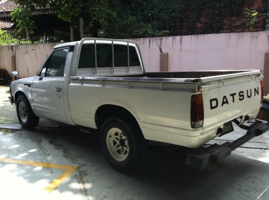 ขาย DATSUN 720 4ขอ สภาพพร้อมใช้ ทะเบียนเต็ม พร้อมโอน