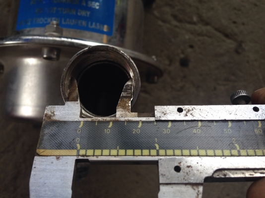 ขายปั้มน้ำหอยโข่งหัวสแตนเลส Inoxpa made in spain ขนาด 0.5 HP. 380 V สภาพสวยมาก พร้อมใช้งาน ขายปั้มน้ำหอยโข่งหัวสแตนเลส Inoxpa made in spain ขนาด 0.5 HP. 380 V สภาพสวยมาก พร้อมใช้งาน