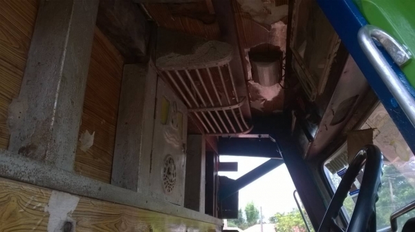 ขาย 10 ล้อหัวยาว 2 เพลาใหญ่จัมโบ้ เครื่อง EH700 สโลว์กลาง ยางเต็ม ทะเบียนเต็มพร้อมโอน สภาพสวยพร้อมใช้ครับ