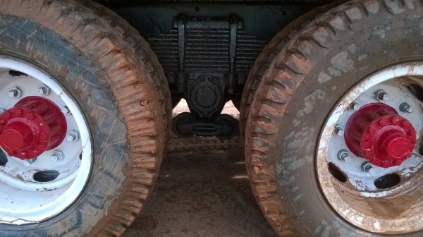 ขาย 10 ล้อหัวยาว 2 เพลาใหญ่จัมโบ้ เครื่อง EH700 สโลว์กลาง ยางเต็ม ทะเบียนเต็มพร้อมโอน สภาพสวยพร้อมใช้ครับ