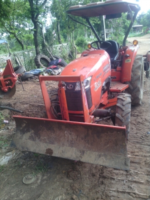 รถไถคูโบต้า 36 มือสองราคาเบาๆ รถไถคูโบต้า 36 มือสองราคาเบาๆ