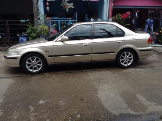 ขายครับ HONDA CIVIC ตาโต 1.6 VTEC ออโต้ ปี 96 ตัวท็อป แก๊ส+น้ำมัน ใช้ได้ 2ระบบ อย่างสมบูรณ์ สีสวยมากเงาทุกจุด บางๆ ไม่มีชนหนัก เก็บบ้างเล็กน้อย แม็ก+ยางใหม่ ใช้อีกนาน ดิสเบรค 4 ล้อ ฟิลม์ ดำติดใหม่ น้ำมันเครื่องเพิ่งถ่าย เครื่องแห้งๆนิ่งๆ เกียรแห้ง ใช้ ขายครับ HONDA CIVIC ตาโต 1.6 VTEC ออโต้ ปี 96 ตัวท็อป แก๊ส+น้ำมัน ใช้ได้ 2ระบบ อย่างสมบูรณ์ สีสวยมากเงาทุกจุด บางๆ ไม่มีชนหนัก เก็บบ้างเล็กน้อย แม็ก+ยางใหม่ ใช้อีกนาน ดิสเบรค 4 ล้อ ฟิลม์ ดำติดใหม่ น้ำมันเครื่องเพิ่งถ่าย เครื่องแห้งๆนิ่งๆ เกียรแห้ง ใช้