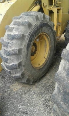 รถตักล้อยาง 510 PAYLOADER มีทั้งหมด 2 คัน คันละ 950,000 บาท รถตักล้อยาง 510 PAYLOADER มีทั้งหมด 2 คัน คันละ 950,000 บาท