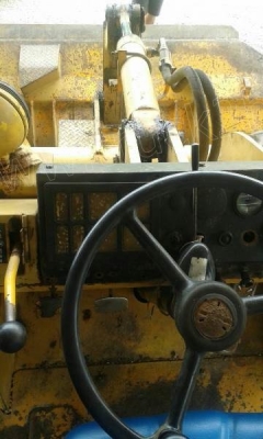 รถตักล้อยาง 510 PAYLOADER  มีทั้งหมด 2 คัน  คันละ 950,000 บาท