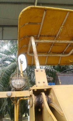 รถตักล้อยาง 510 PAYLOADER มีทั้งหมด 2 คัน คันละ 950,000 บาท รถตักล้อยาง 510 PAYLOADER มีทั้งหมด 2 คัน คันละ 950,000 บาท