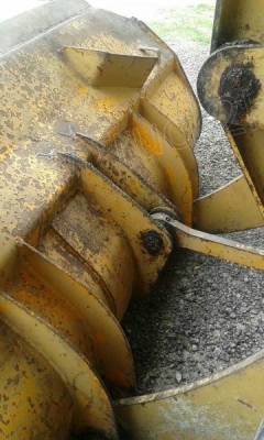 รถตักล้อยาง 510 PAYLOADER มีทั้งหมด 2 คัน คันละ 950,000 บาท รถตักล้อยาง 510 PAYLOADER มีทั้งหมด 2 คัน คันละ 950,000 บาท