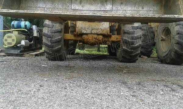 รถตักล้อยาง 510 PAYLOADER มีทั้งหมด 2 คัน คันละ 950,000 บาท รถตักล้อยาง 510 PAYLOADER มีทั้งหมด 2 คัน คันละ 950,000 บาท