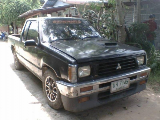 **78,000 บ.ต่อรอง**ขายกระบะแค็ป MITSU AEROBODY แอโร่ บอดี้ 2.5ปี 37 ขุมพลัง Turbointer แรงๆ แห้งๆ แน่นดี เกียร์ดีไม่มีหลุด ช่วงล่างหนึบคัสซีสวยเดิมๆไม่ปะไม่ดาม กระบะดี พื้นดี ลอนยังสวย ภายในเก๋งสวยคอนโซลเต็ม พ.พาวเวอร์ แอร์ ล้อแม็ก ยางดี4เส้น สีสันไม่สวย