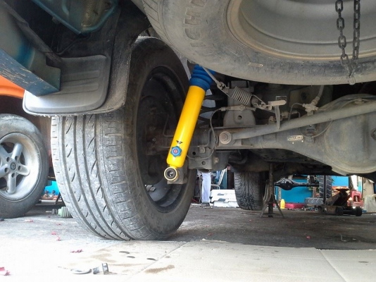 โช๊คอัพกรถกระบะ isuzu by Shock Profender