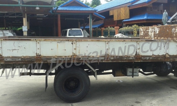 ขายยกชุด 2 คัน รถบรรทุก 6 ล้อ HINO KM777และรถบรรทุก 6 ล้อ HINO FB113