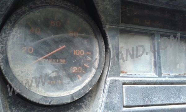 ขายยกชุด 2 คัน รถบรรทุก 6 ล้อ HINO KM777และรถบรรทุก 6 ล้อ HINO FB113