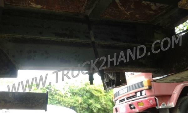 ขายยกชุด 2 คัน รถบรรทุก 6 ล้อ HINO KM777และรถบรรทุก 6 ล้อ HINO FB113