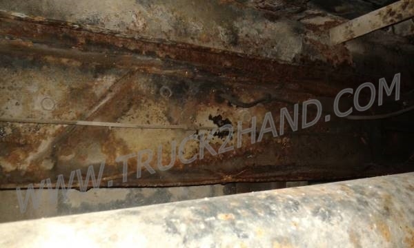 ขายยกชุด 2 คัน รถบรรทุก 6 ล้อ HINO KM777และรถบรรทุก 6 ล้อ HINO FB113