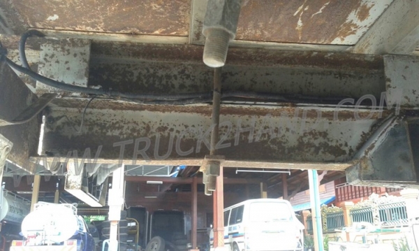 ขายยกชุด 2 คัน รถบรรทุก 6 ล้อ HINO KM777และรถบรรทุก 6 ล้อ HINO FB113