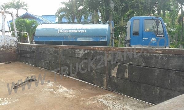 ขายยกชุด 2 คัน รถบรรทุก 6 ล้อ HINO KM777และรถบรรทุก 6 ล้อ HINO FB113