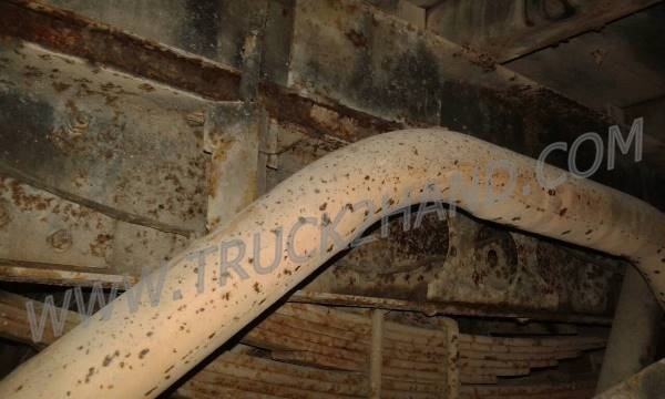 ขายยกชุด 2 คัน รถบรรทุก 6 ล้อ HINO KM777และรถบรรทุก 6 ล้อ HINO FB113