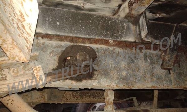 ขายยกชุด 2 คัน รถบรรทุก 6 ล้อ HINO KM777และรถบรรทุก 6 ล้อ HINO FB113