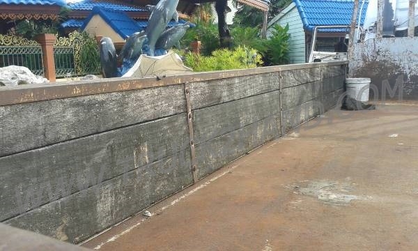 ขายยกชุด 2 คัน รถบรรทุก 6 ล้อ HINO KM777และรถบรรทุก 6 ล้อ HINO FB113