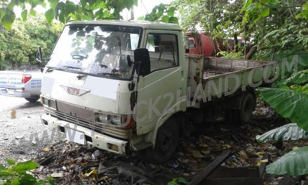 ขายยกชุด 2 คัน รถบรรทุก 6 ล้อ HINO KM777และรถบรรทุก 6 ล้อ HINO FB113