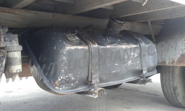 ขายยกชุด 2 คัน รถบรรทุก 6 ล้อ HINO KM777และรถบรรทุก 6 ล้อ HINO FB113