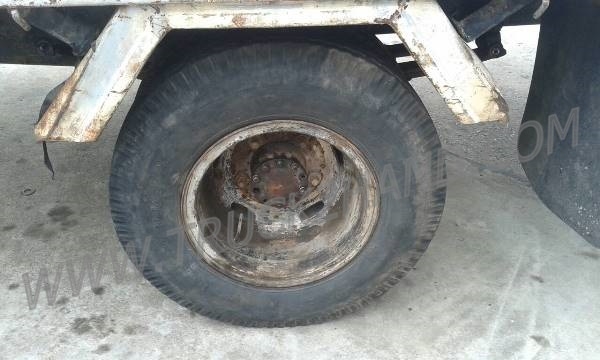 ขายยกชุด 2 คัน รถบรรทุก 6 ล้อ HINO KM777และรถบรรทุก 6 ล้อ HINO FB113