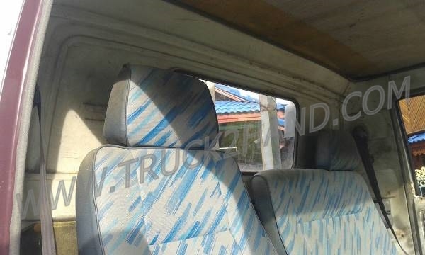 ขายยกชุด 2 คัน รถบรรทุก 6 ล้อ HINO KM777และรถบรรทุก 6 ล้อ HINO FB113