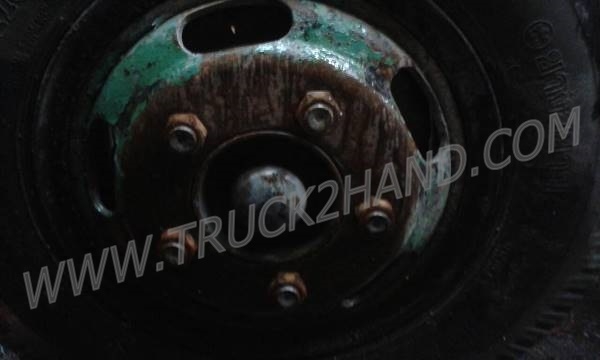 ขายยกชุด 2 คัน รถบรรทุก 6 ล้อ HINO KM777และรถบรรทุก 6 ล้อ HINO FB113