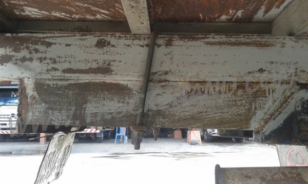 ขายยกชุด 2 คัน รถบรรทุก 6 ล้อ HINO KM777และรถบรรทุก 6 ล้อ HINO FB113