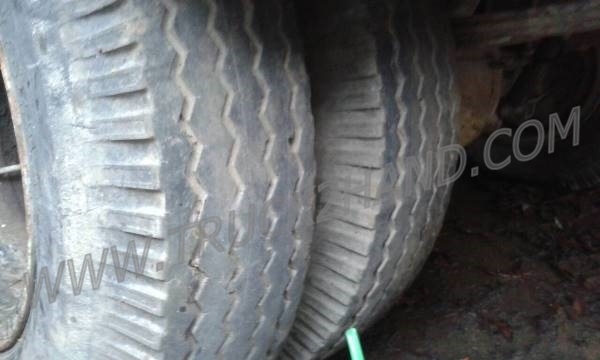 ขายยกชุด 2 คัน รถบรรทุก 6 ล้อ HINO KM777และรถบรรทุก 6 ล้อ HINO FB113