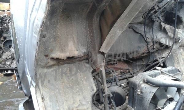 ขายยกชุด 2 คัน รถบรรทุก 6 ล้อ HINO KM777และรถบรรทุก 6 ล้อ HINO FB113