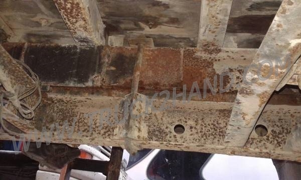 ขายยกชุด 2 คัน รถบรรทุก 6 ล้อ HINO KM777และรถบรรทุก 6 ล้อ HINO FB113