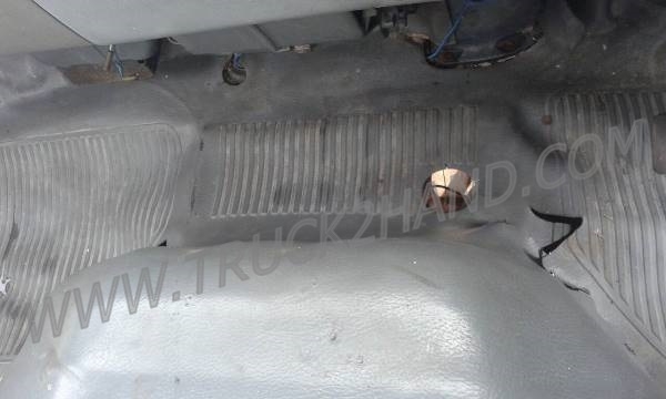 ขายยกชุด 2 คัน รถบรรทุก 6 ล้อ HINO KM777และรถบรรทุก 6 ล้อ HINO FB113